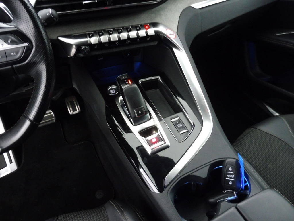 PEUGEOT 3008 1.5 BLUEHDI 130CH S&S GT EAT8 - ref: 73455 - Photo 14