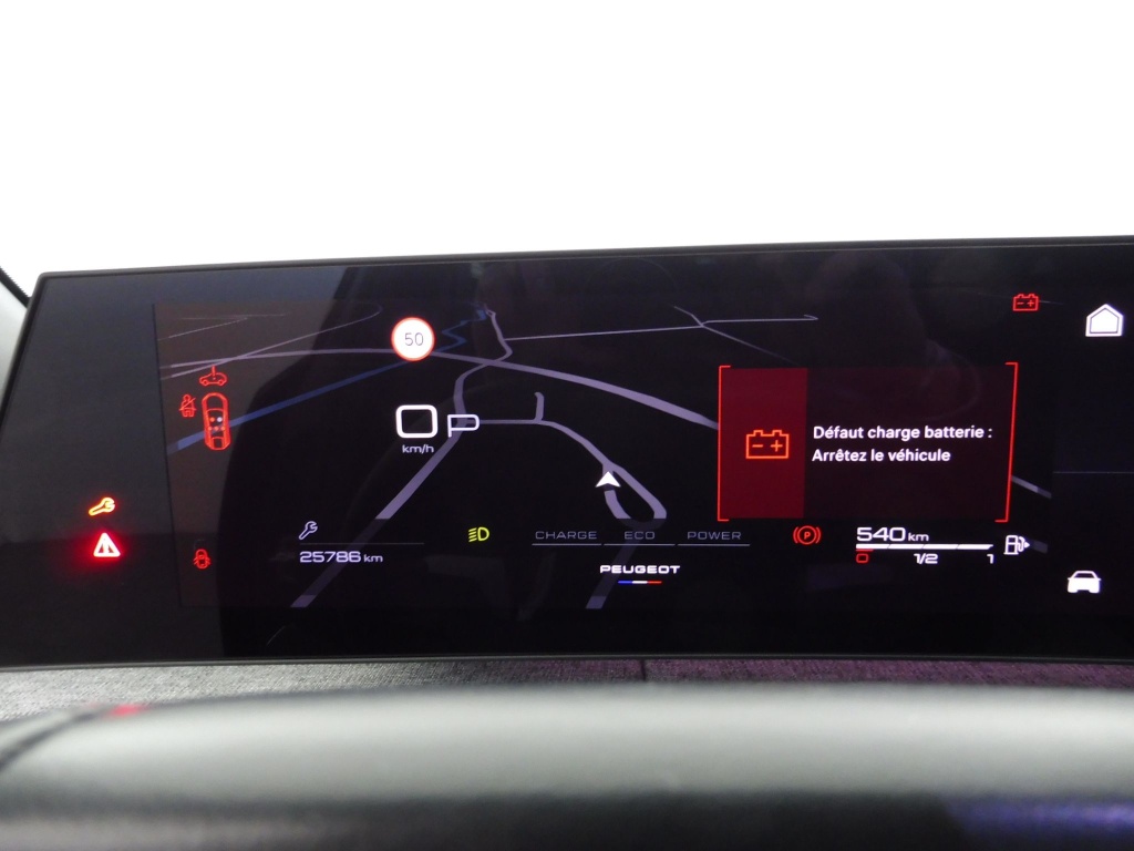 PEUGEOT 3008 1.2 HYBRID 145CH ALLURE E-DCS6 - ref: 73580 - Photo 9