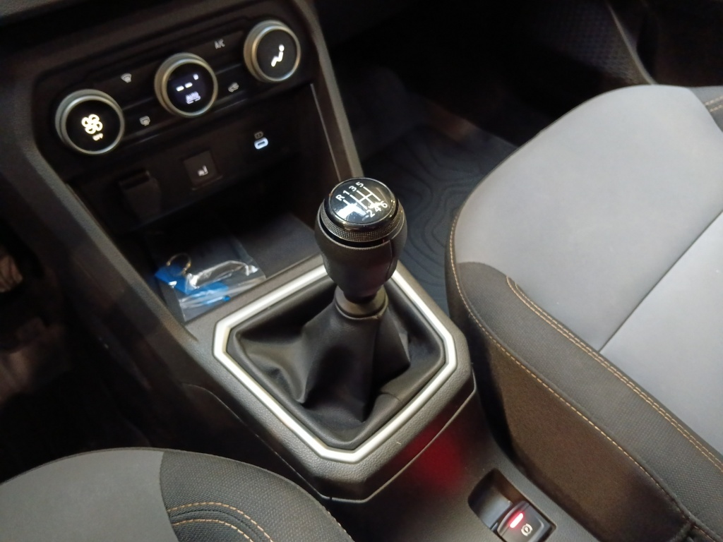 DACIA Sandero 1.0 TCE 110CH STEPWAY EXTREME + - ref: 71982 - Photo 15