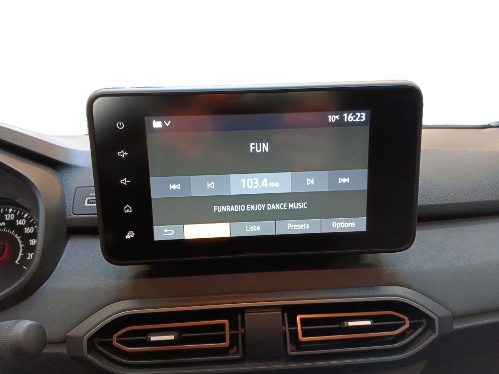 DACIA Sandero 1.0 TCE 110CH STEPWAY EXTREME + - ref: 71986 - Photo 17