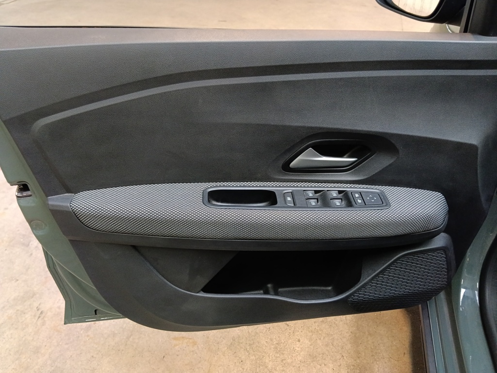 DACIA Jogger 1.0 TCE 110CH EXPRESSION 7 PLACES - ref: 72011 - Photo 11