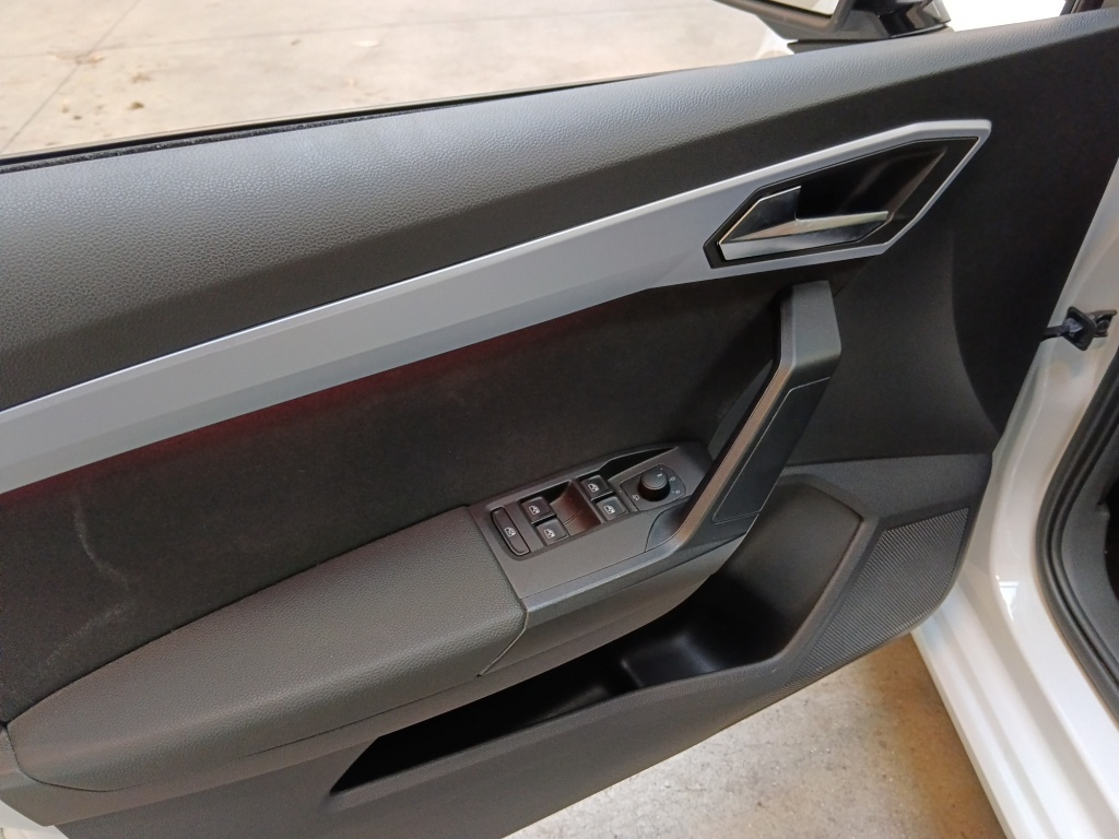 SEAT Ibiza 1.0 TSI 110CH FR - ref: 72201 - Photo 11