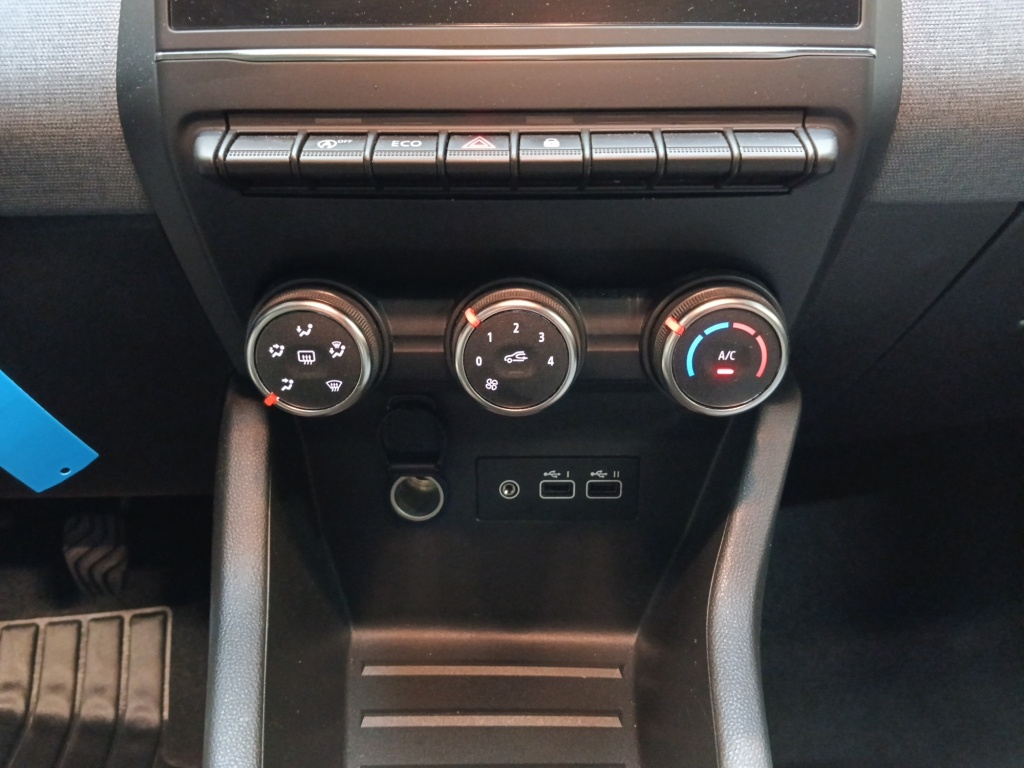 RENAULT Clio 1.5 BLUE DCI 100CH EVOLUTION GSR2 - ref: 72450 - Photo 20