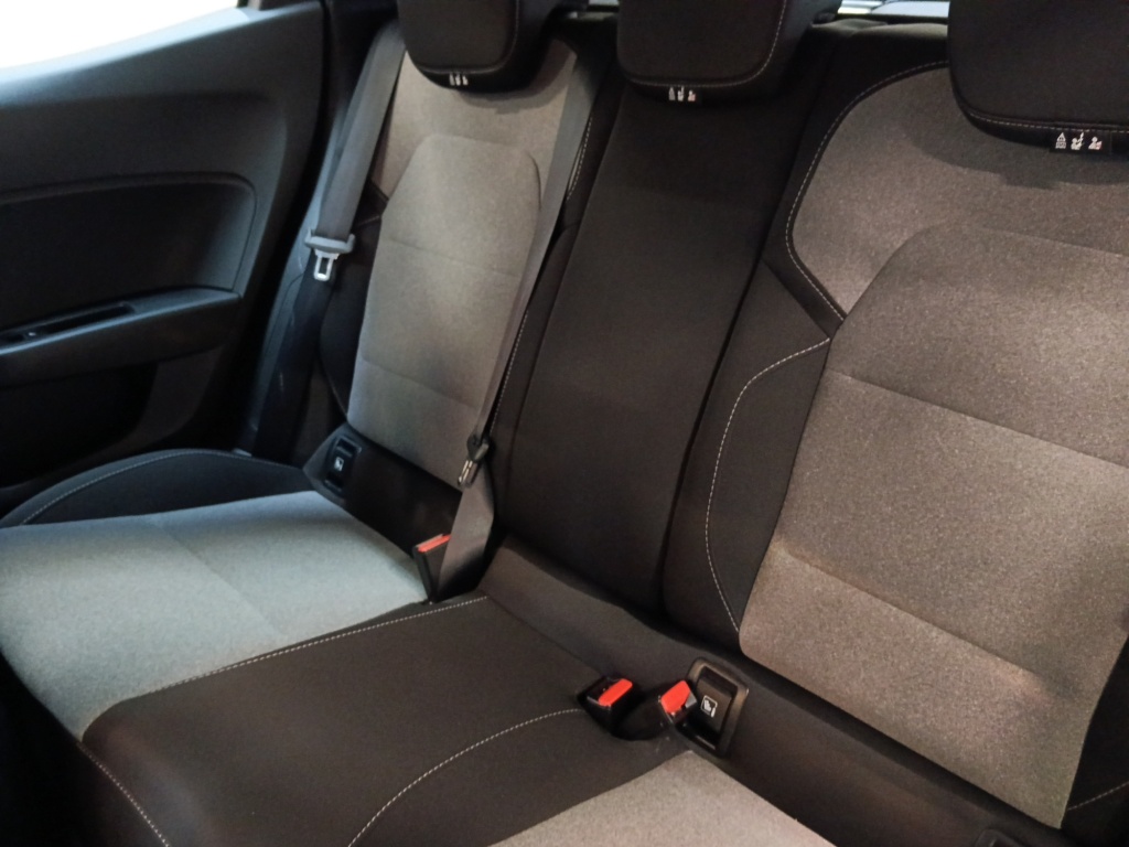 RENAULT Clio 1.5 BLUE DCI 100CH EVOLUTION GSR2 - ref: 72455 - Photo 16