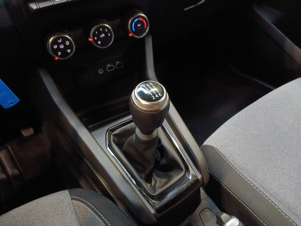 RENAULT Clio 1.5 BLUE DCI 100CH EVOLUTION GSR2 - ref: 72489 - Photo 15