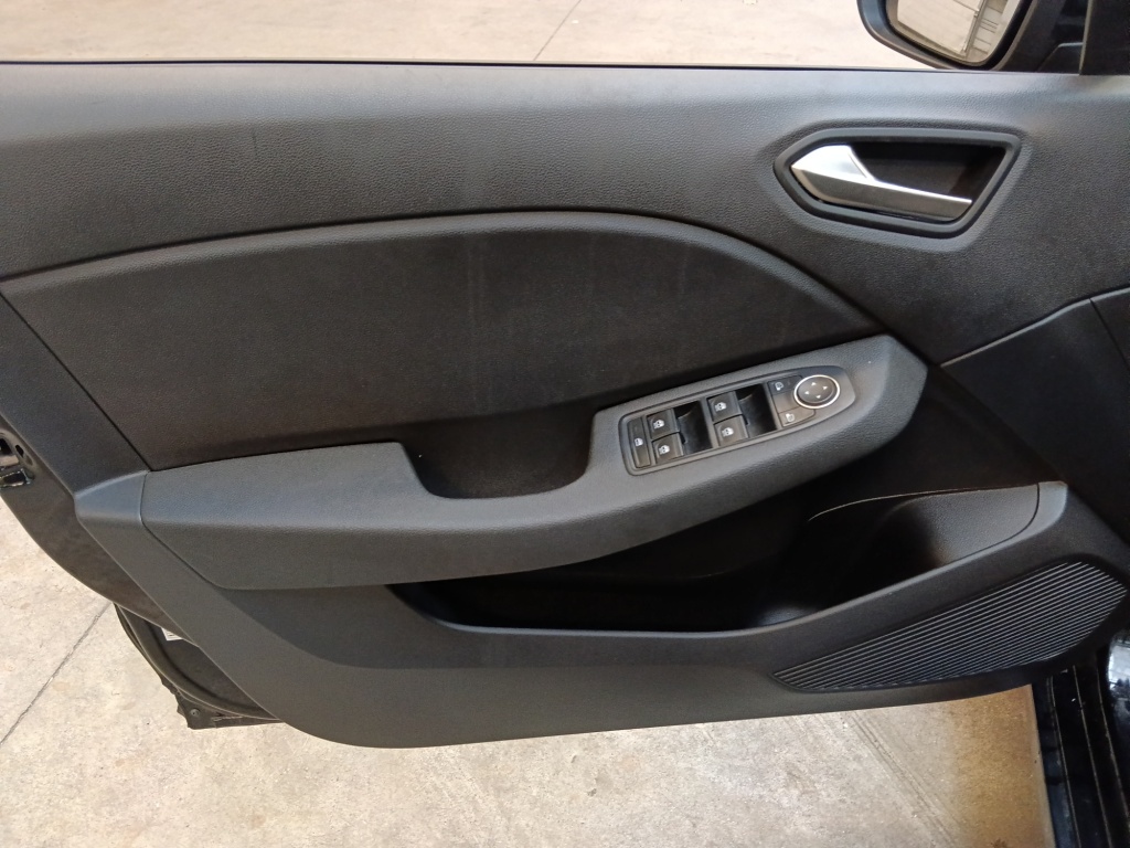 RENAULT Clio 1.5 BLUE DCI 100CH EVOLUTION GSR2 - ref: 72555 - Photo 11