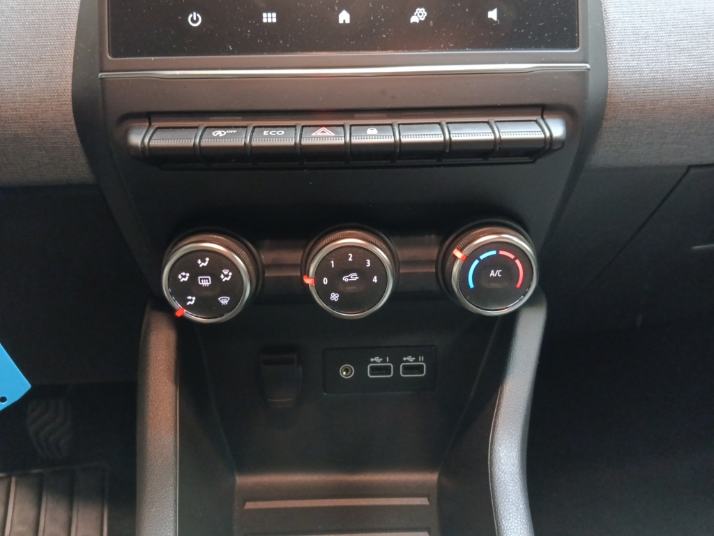 RENAULT Clio 1.5 BLUE DCI 100CH EVOLUTION GSR2 - ref: 72556 - Photo 20