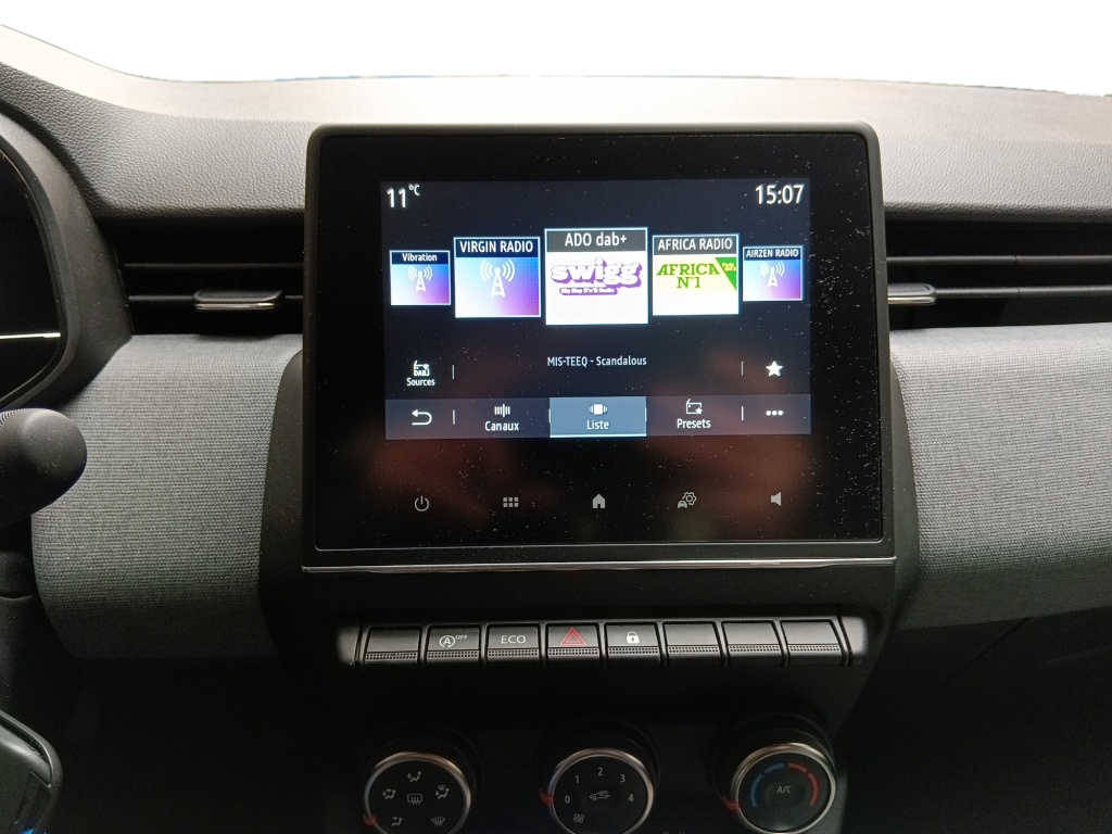 RENAULT Clio 1.5 BLUE DCI 100CH EVOLUTION GSR2 - ref: 72564 - Photo 17