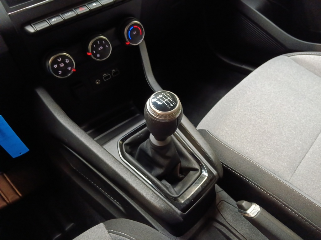 RENAULT Clio 1.5 BLUE DCI 100CH EVOLUTION GSR2 - ref: 72565 - Photo 15