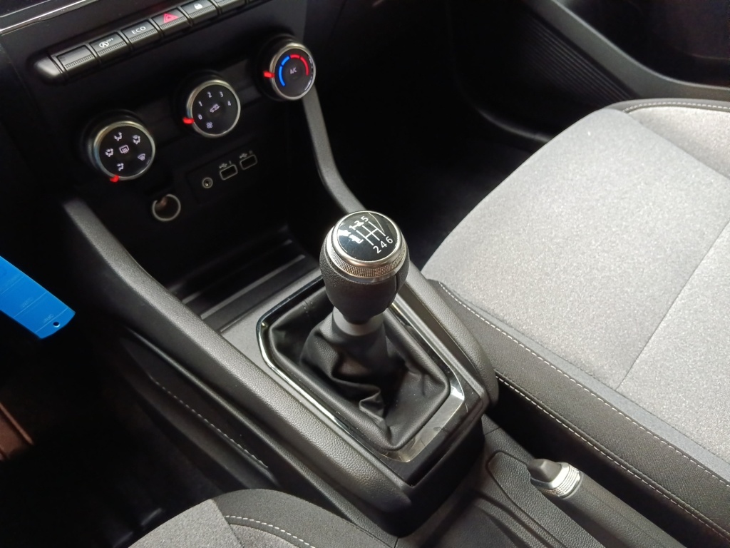 RENAULT Clio 1.5 BLUE DCI 100CH EVOLUTION GSR2 - ref: 72566 - Photo 15