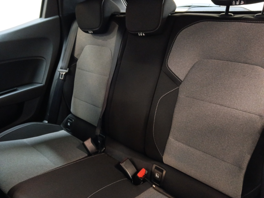 RENAULT Clio 1.5 BLUE DCI 100CH EVOLUTION GSR2 - ref: 72571 - Photo 16