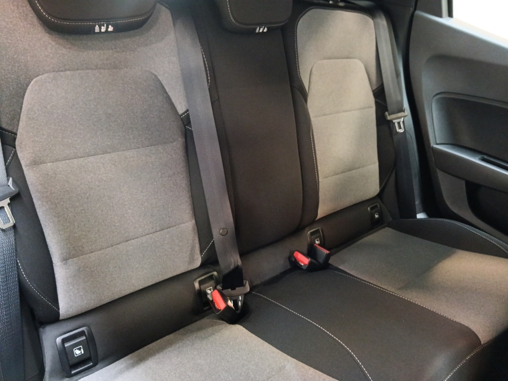 RENAULT Clio 1.5 BLUE DCI 100CH EVOLUTION GSR2 - ref: 72571 - Photo 18