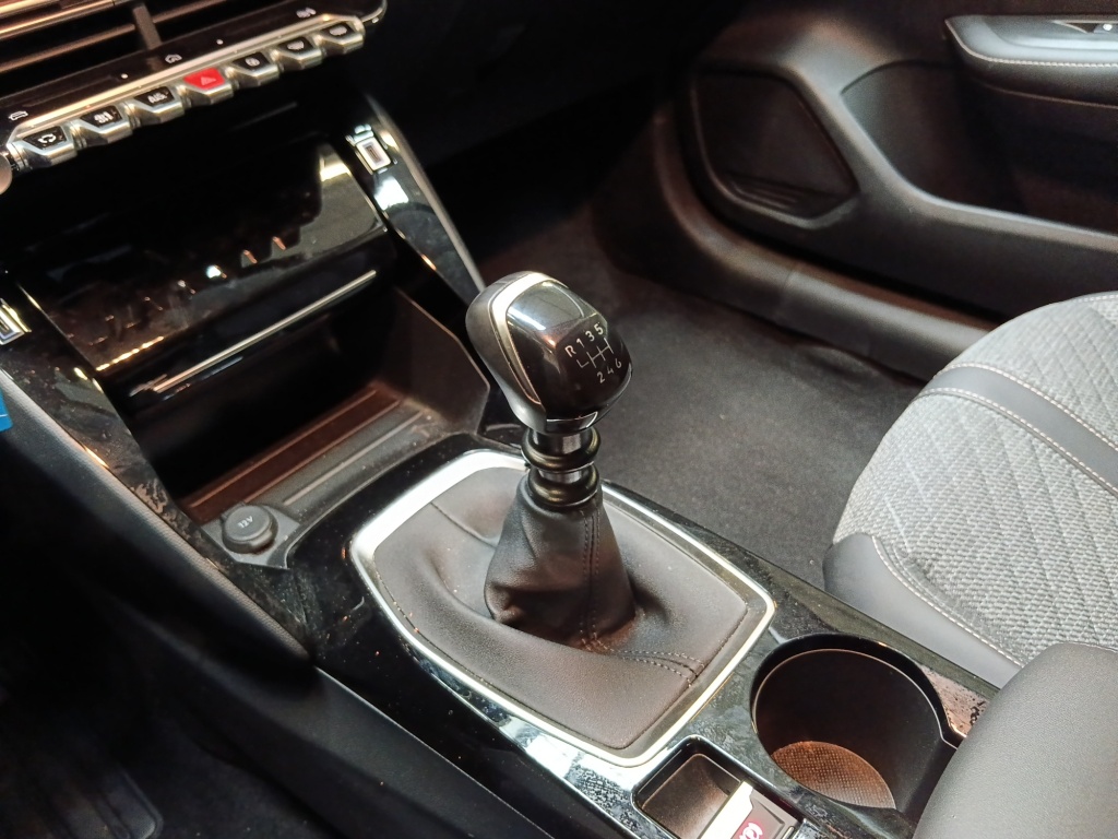 PEUGEOT 208 1.2 100CH S&S ALLURE - ref: 72629 - Photo 15