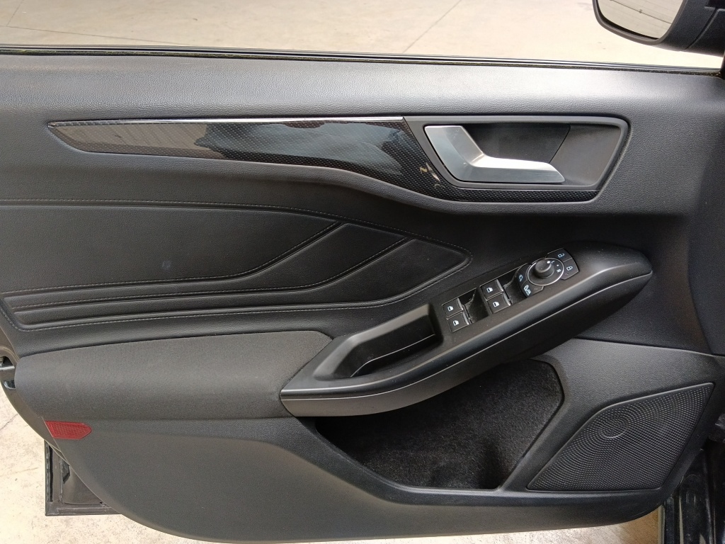 FORD Focus 1.5 ECOBOOST 150 CAst line x - ref: 73000 - Photo 11