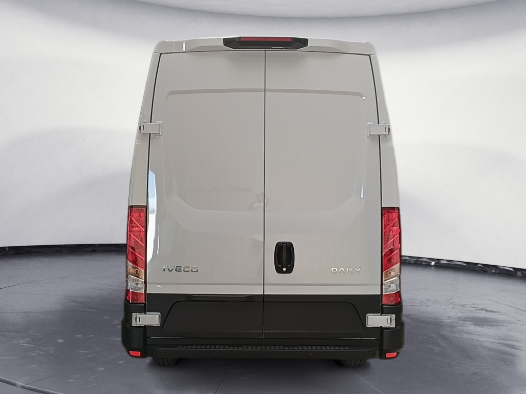 IVECO Daily 35S18 3.0 V16 H2 180CV - ref: 73531 - Photo 4