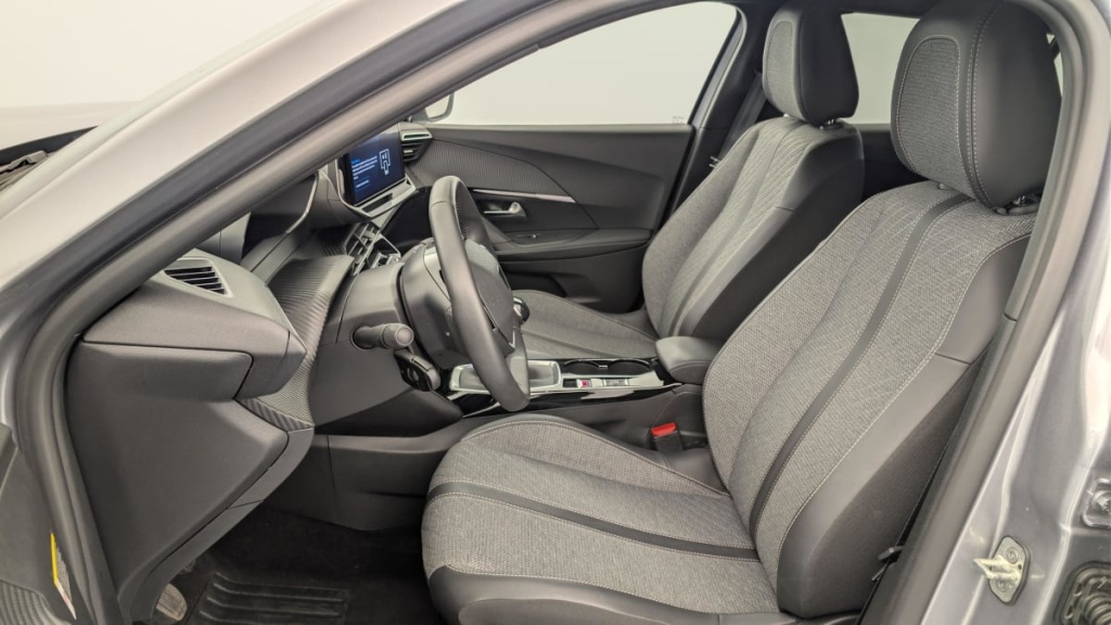 PEUGEOT 2008 PureTech 100 S S BVM6 Allure - ref: 1-313184 - Photo 16