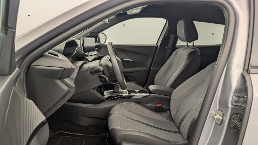 PEUGEOT 2008 PureTech 100 S S BVM6 Allure - ref: 1-313194 - Photo 16