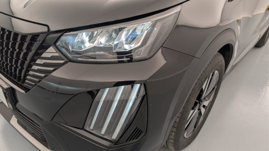 PEUGEOT 2008 PureTech 100 S S BVM6 Allure - ref: 1-313195 - Photo 20