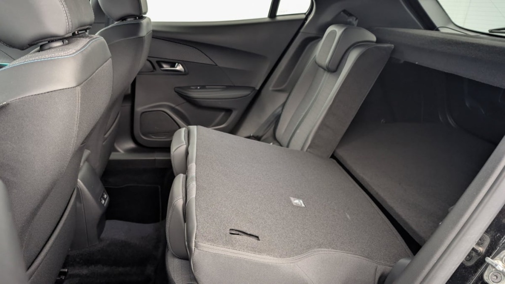PEUGEOT 2008 PureTech 100 S S BVM6 Allure Pack - ref: 1-317878 - Photo 10