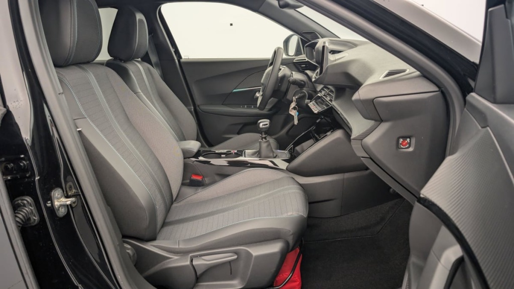 PEUGEOT 2008 PureTech 100 S S BVM6 Allure Pack - ref: 1-317878 - Photo 7