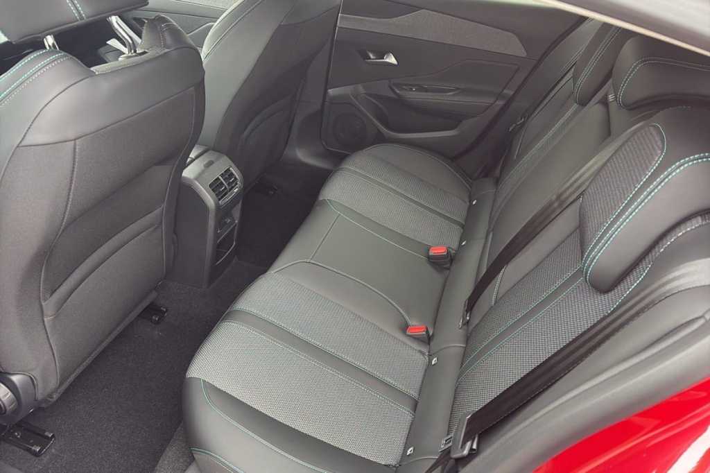 PEUGEOT 308 BlueHDi 130ch S S EAT8 Allure - ref: 1-319489 - Photo 8
