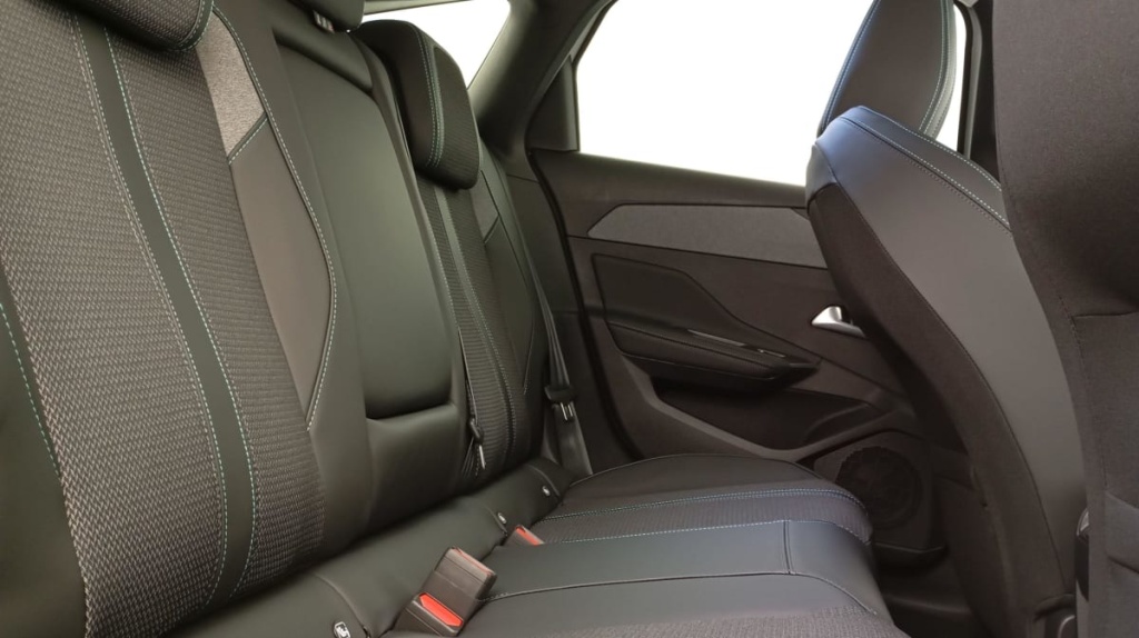 PEUGEOT 308 SW BlueHDi 130ch S S EAT8 Allure - ref: 1-319625 - Photo 8