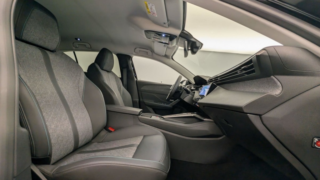 PEUGEOT 408 PureTech 130 ch S S EAT8 Allure - ref: 1-320677 - Photo 7