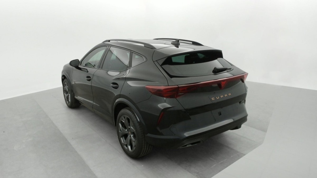 CUPRA FORMENTOR NOUVEAU 1.5 ETSI HYBRID 150 CH DSG7 V - ref: 1-324156 - Photo 4