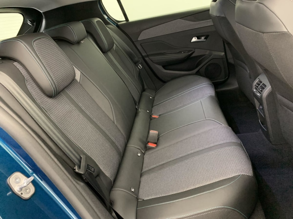 PEUGEOT 308 BlueHDi 130ch S S EAT8 Allure - ref: 1-325620 - Photo 8