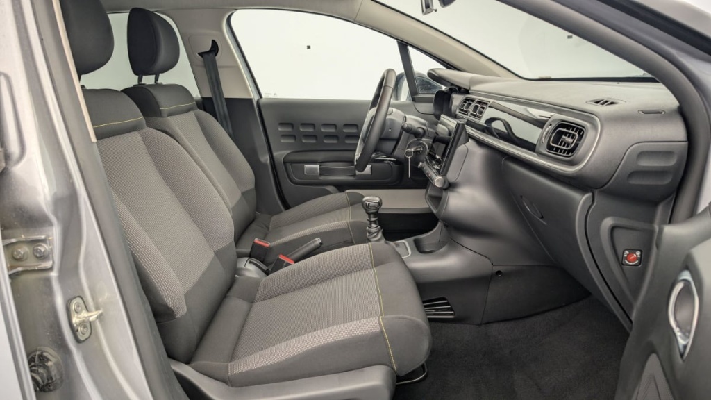 CITROEN C3 PureTech 110 ch BVM6 Max - ref: 1-325832 - Photo 6