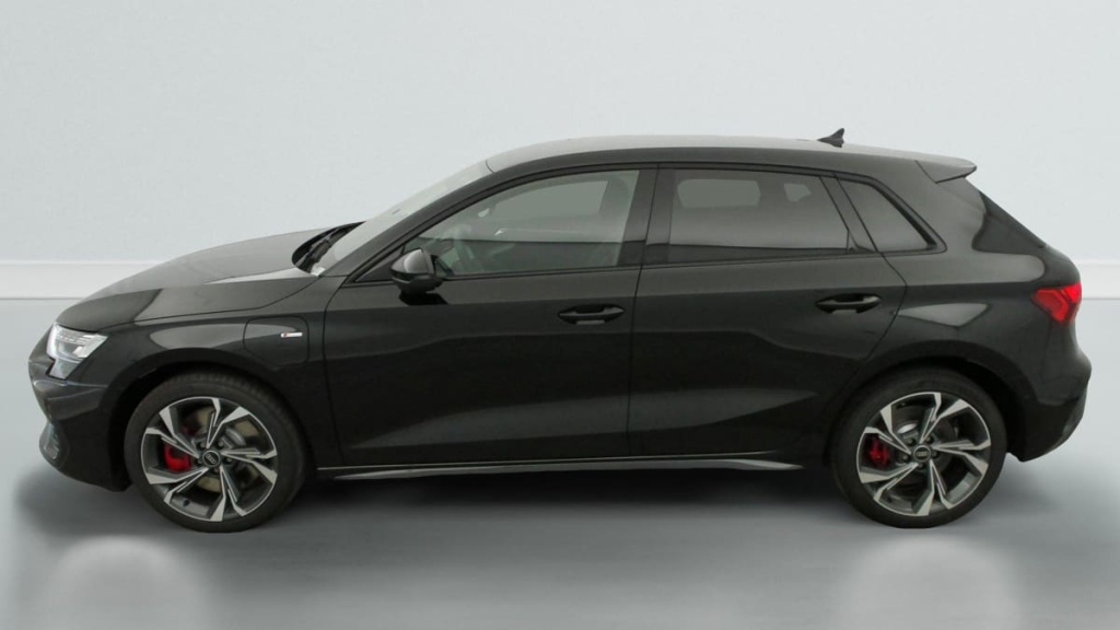 AUDI A3 SPORTBACK NOUVELLE 45 TFSI E HYBRIDE RECHARGEABLE 272 S TRONIC 6 S LINE - ref: 1-326813 - Photo 4