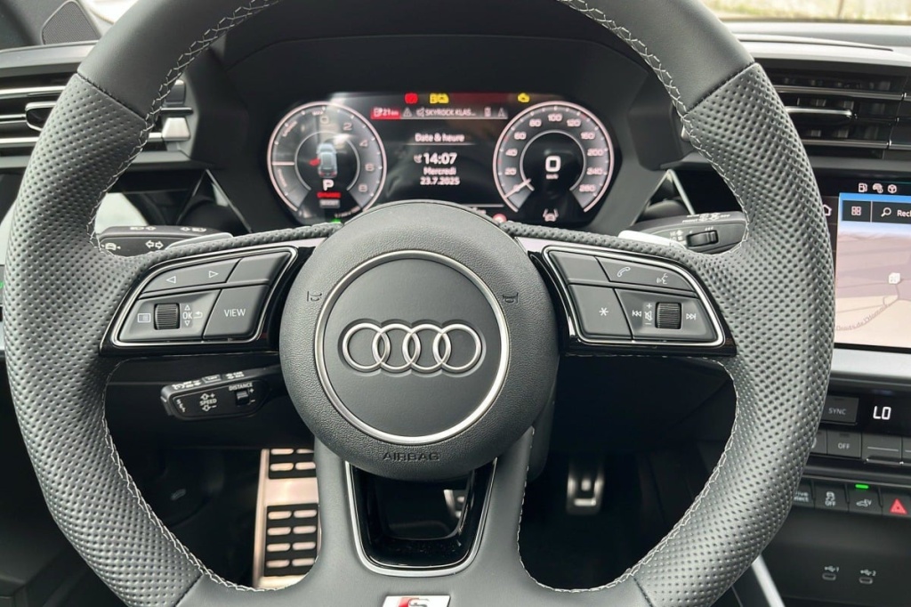 AUDI A3 SPORTBACK NOUVELLE 45 TFSI E HYBRIDE RECHARGEABLE 272 S TRONIC 6 S LINE - ref: 1-326827 - Photo 15
