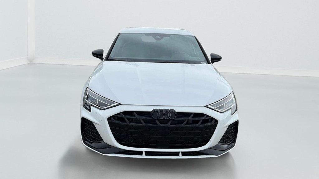 AUDI A3 SPORTBACK NOUVELLE 45 TFSI E HYBRIDE RECHARGEABLE 272 S TRONIC 6 S LINE - ref: 1-326827 - Photo 2