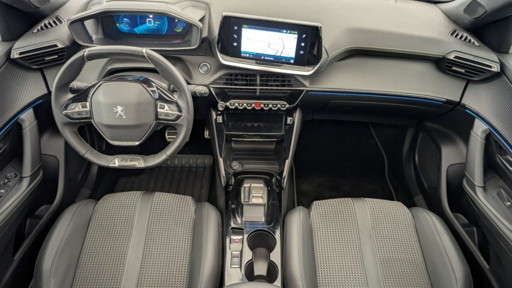 PEUGEOT 2008 ELECTRIQUE 136 ch GT - ref: 1-327612 - Photo 13