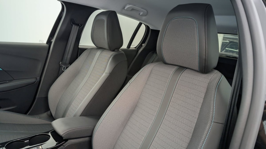 PEUGEOT 208 ELECTRIQUE 50 kWh 136ch Allure Pack - ref: 1-328397 - Photo 14