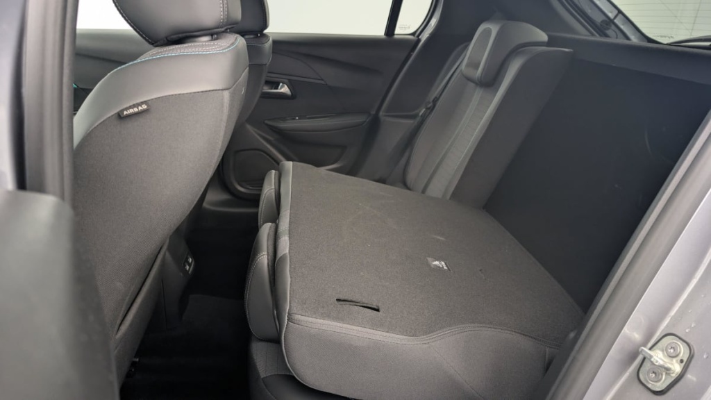 PEUGEOT 208 PureTech 100 S S BVM6 Allure Pack - ref: 1-329790 - Photo 12