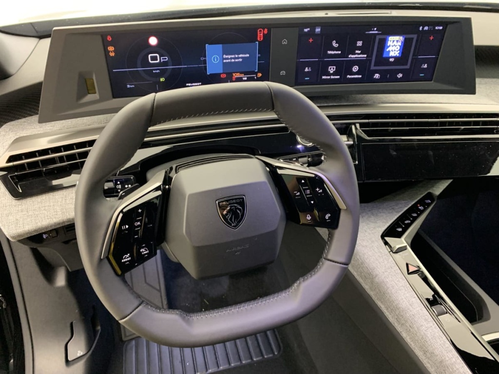PEUGEOT 3008 Hybrid 145 e-DCS6 Allure - ref: 1-330135 - Photo 19