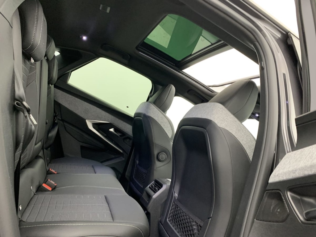 PEUGEOT 3008 Hybrid 145 e-DCS6 GT - ref: 1-330285 - Photo 10