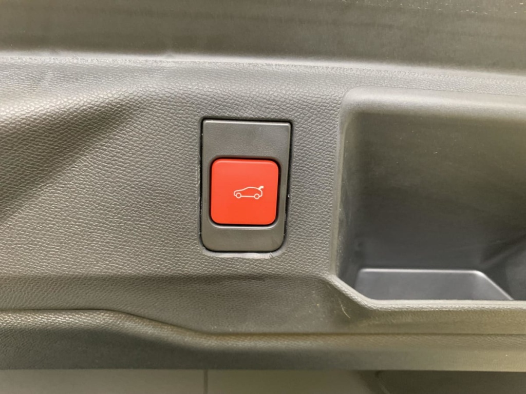 PEUGEOT 5008 Hybrid 145 e-DCS6 GT - ref: 1-330404 - Photo 14