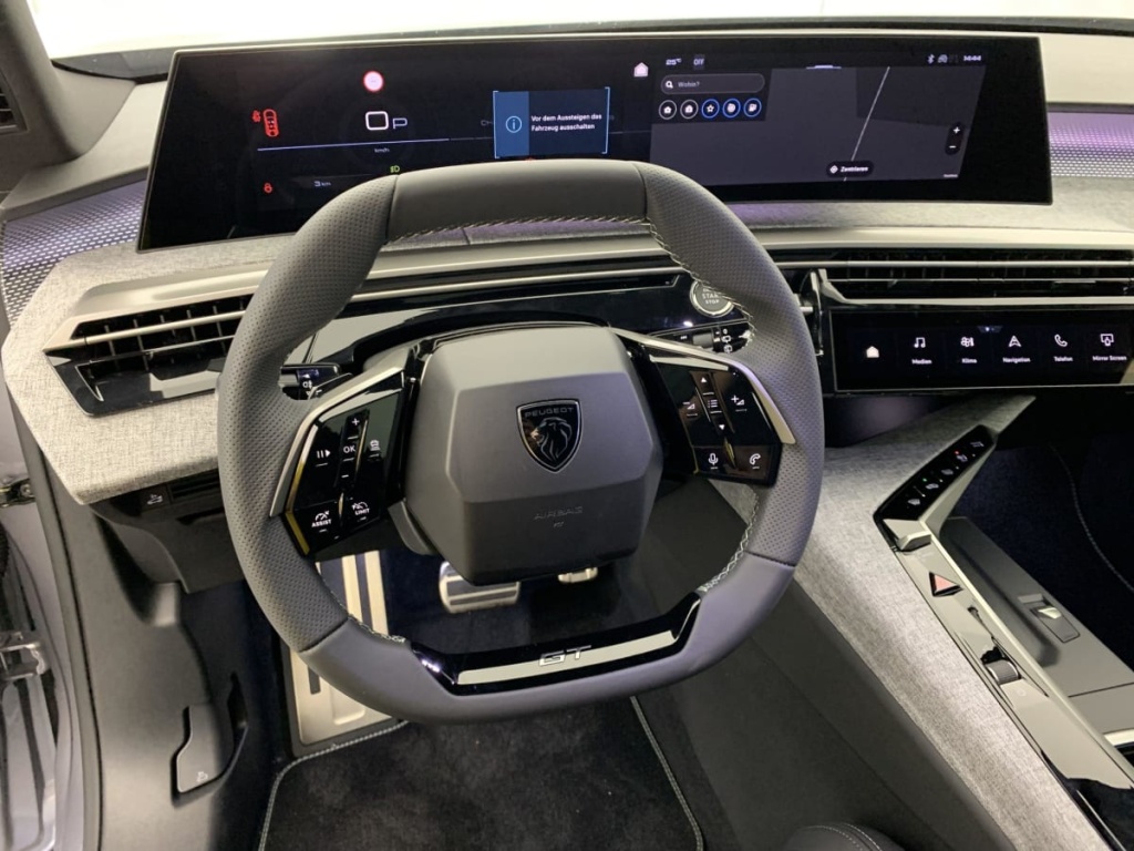 PEUGEOT 5008 Hybrid 145 e-DCS6 GT - ref: 1-330404 - Photo 19