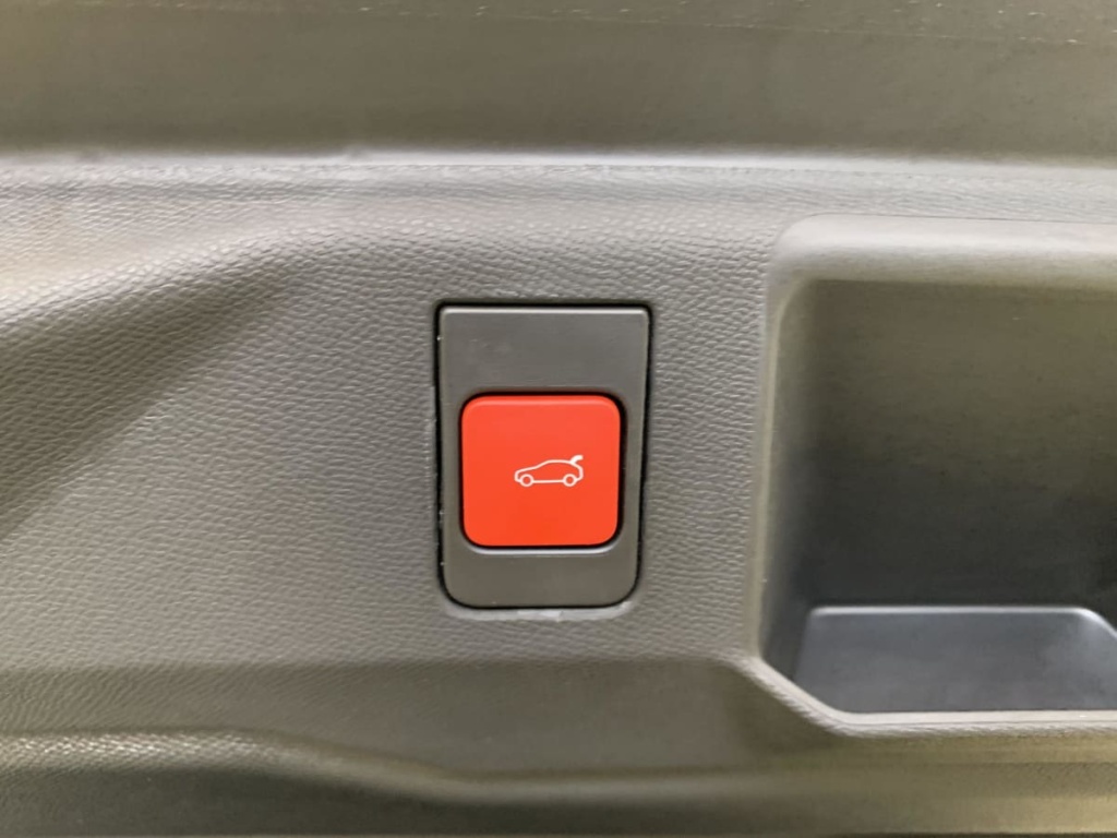 PEUGEOT 5008 Hybrid 145 e-DCS6 GT - ref: 1-330428 - Photo 15