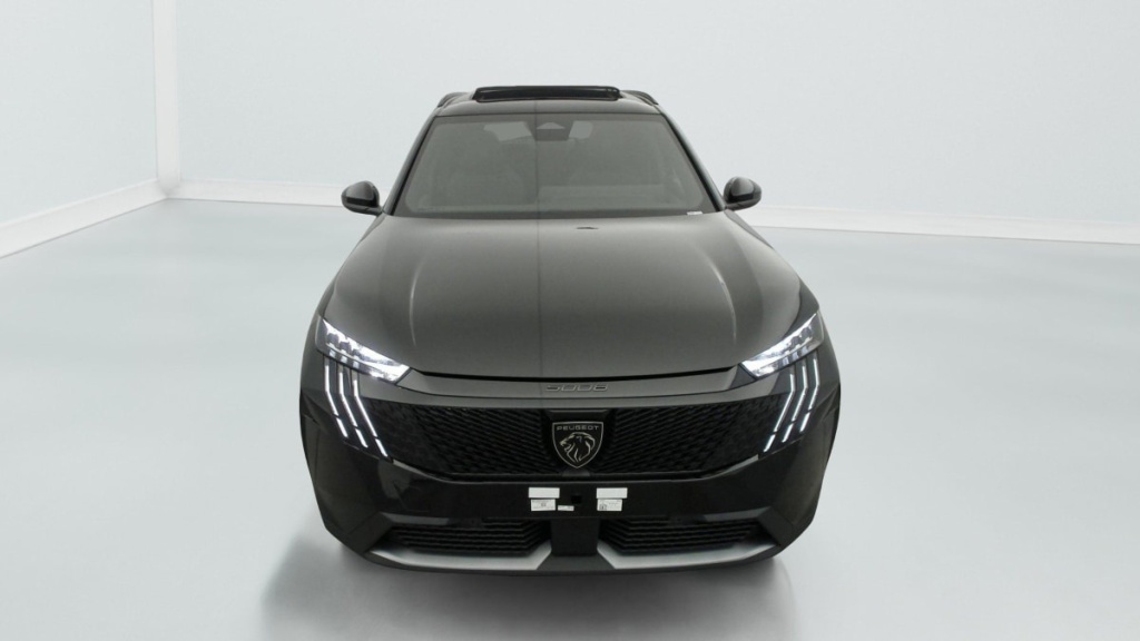 PEUGEOT 5008 Hybrid 145 e-DCS6 GT - ref: 1-330428 - Photo 2