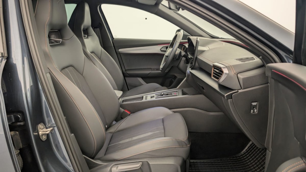 CUPRA FORMENTOR 1.4 E-HYBRID 245 CH DSG6 VZ - ref: 1-331651 - Photo 7