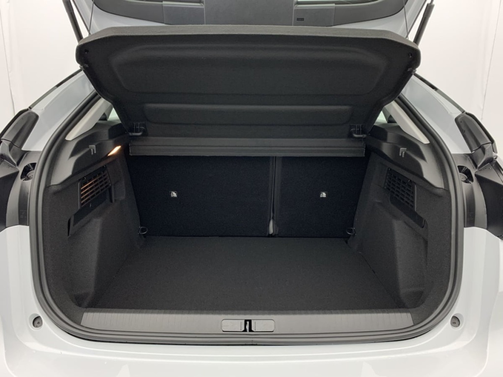 CITROEN C4 Hybride 136 e-DCS6 Plus - ref: 1-331735 - Photo 9