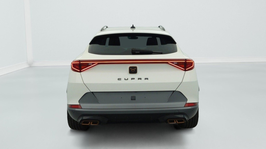 CUPRA Formentor 1.4 e-HYBRID 204 ch DSG6 V - ref: 1-332313 - Photo 5