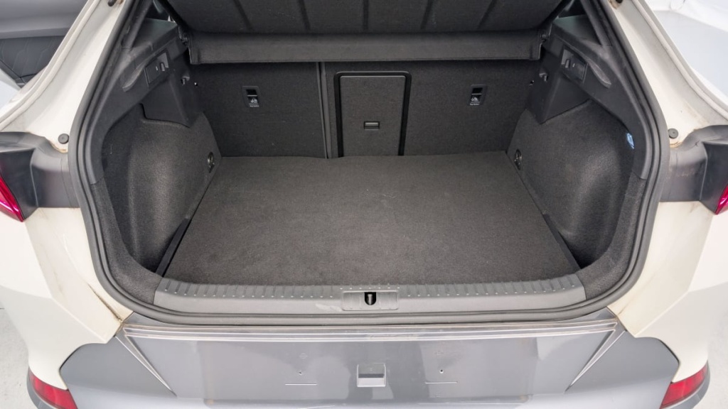 CUPRA Formentor 1.4 e-HYBRID 204 ch DSG6 V - ref: 1-332313 - Photo 9