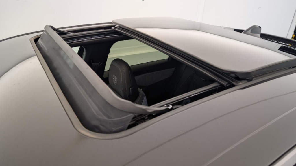 PEUGEOT 3008 Hybrid 145 e-DCS6 GT - ref: 1-333114 - Photo 19