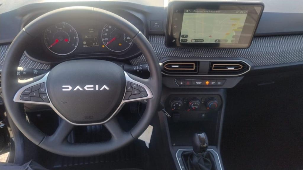 DACIA SANDERO TCe 90 CVT GSR2 Stepway Expression - ref: 1-333302 - Photo 3