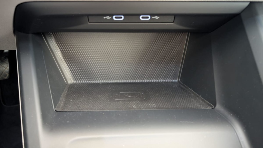 VOLKSWAGEN GOLF 8 1.0 TSI OPF 110 BVM6 LIFE - ref: 1-334031 - Photo 18