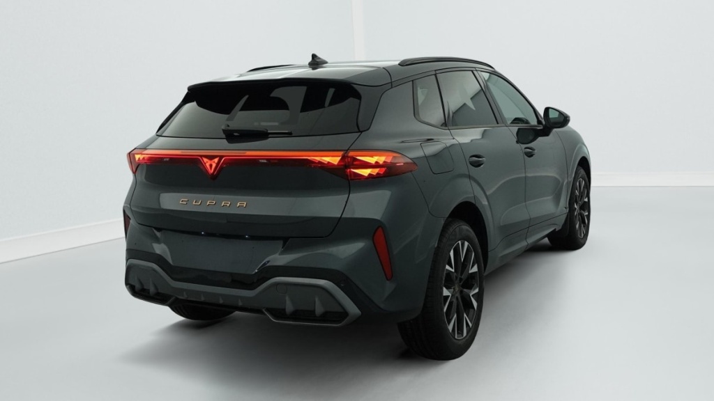 CUPRA Terramar 1.5 eTSI Hybrid 150 ch DSG7 V - ref: 1-335066 - Photo 6
